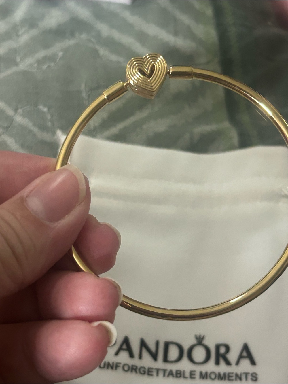 authentic pandora bracelet Radiating Heart Clasp Bangle 14k gold plating - Picture 2 of 9